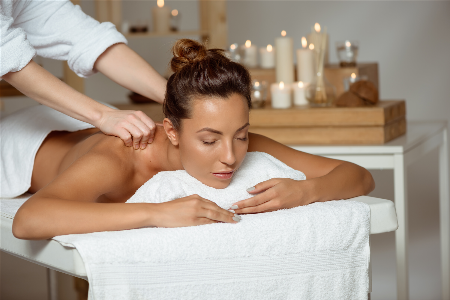 Female To Male Body Massage Centres 
